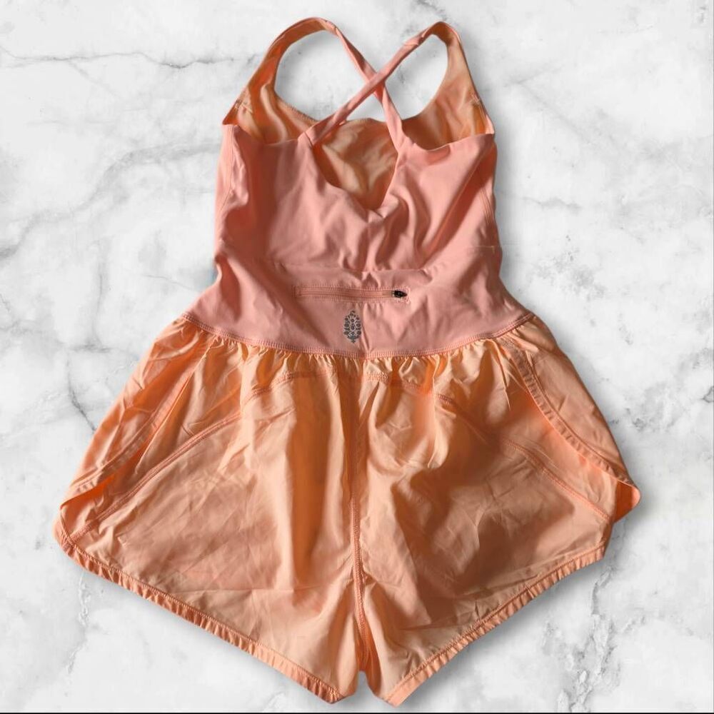 Free People Righteous Runsie Size Small Pink Peach - Picture 2 of 5
